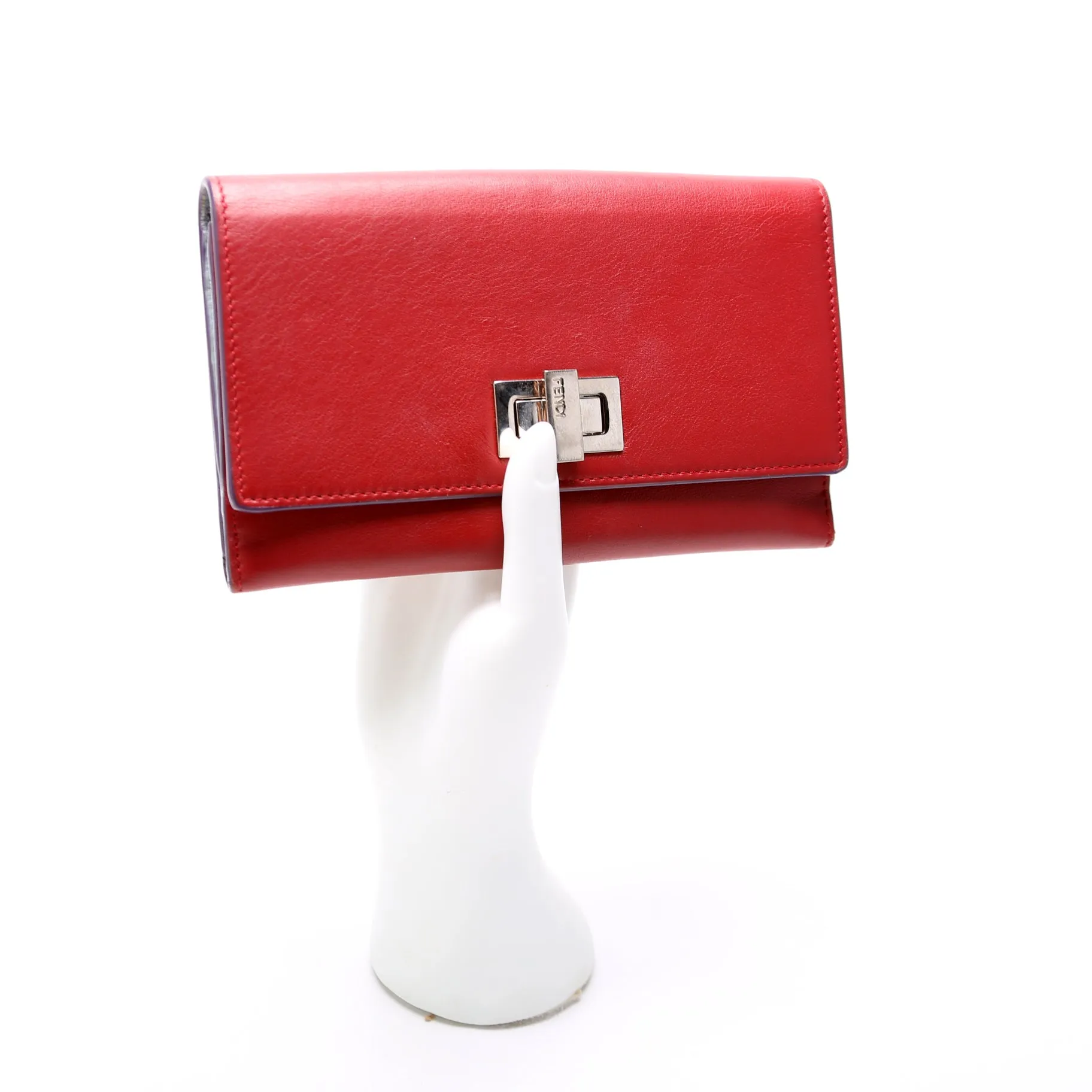 8M0308 Peekaboo Long Wallet