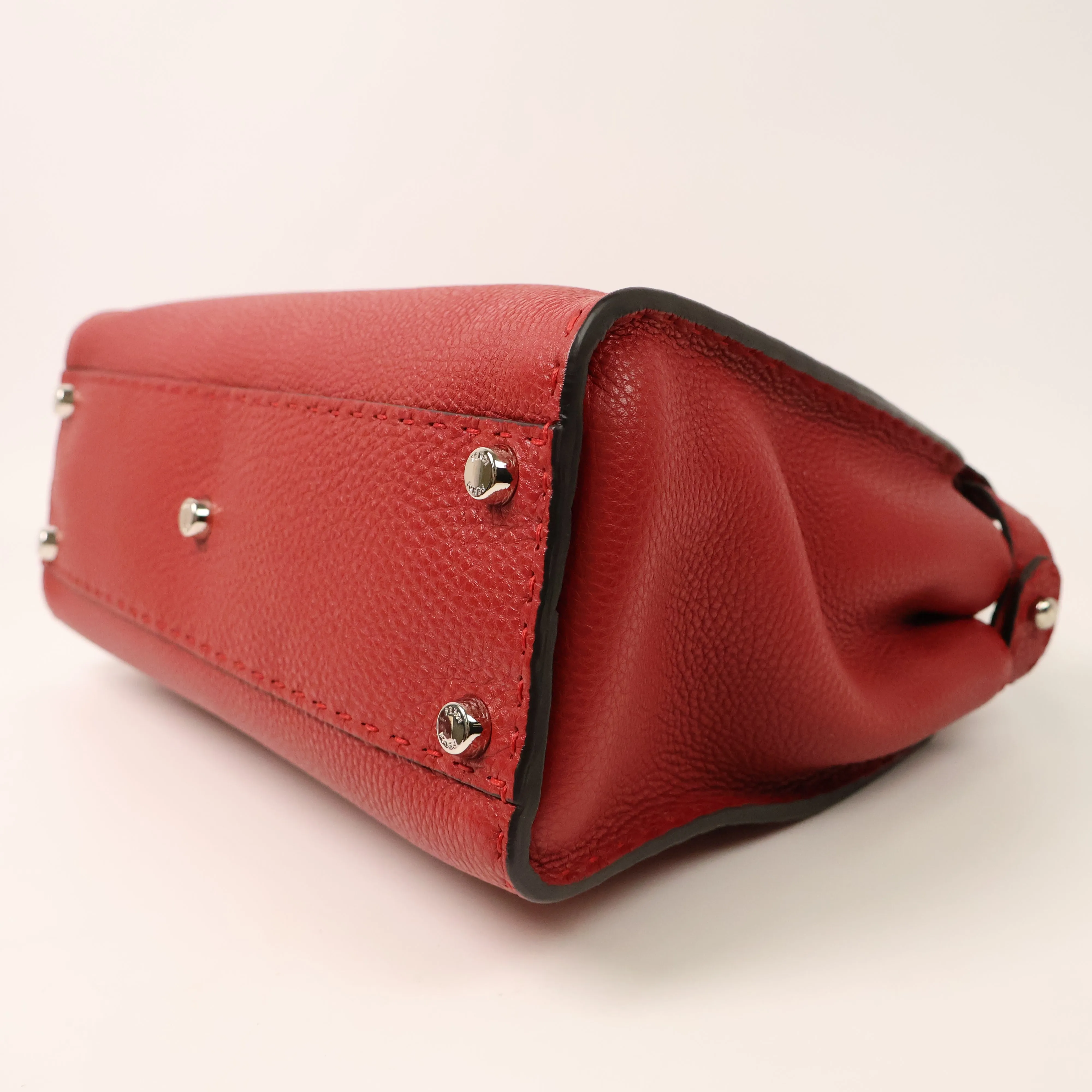Fendi Peekaboo Regular Red
