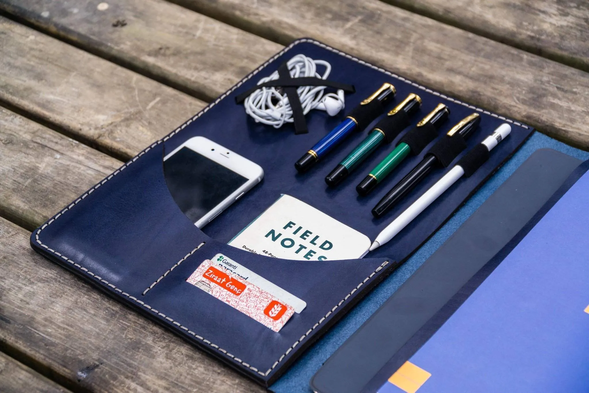 Leuchtturm1917 A4 - A4  Leather Cover Portfolio - Navy Blue