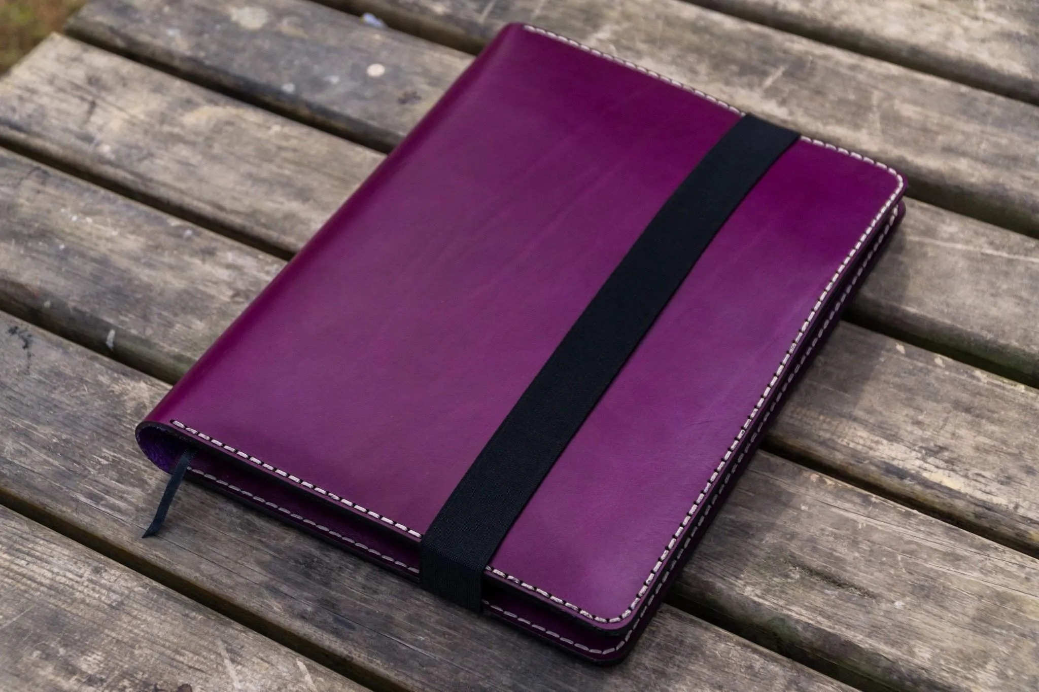 Leuchtturm1917 A4 - A4  Leather Cover Portfolio - Purple