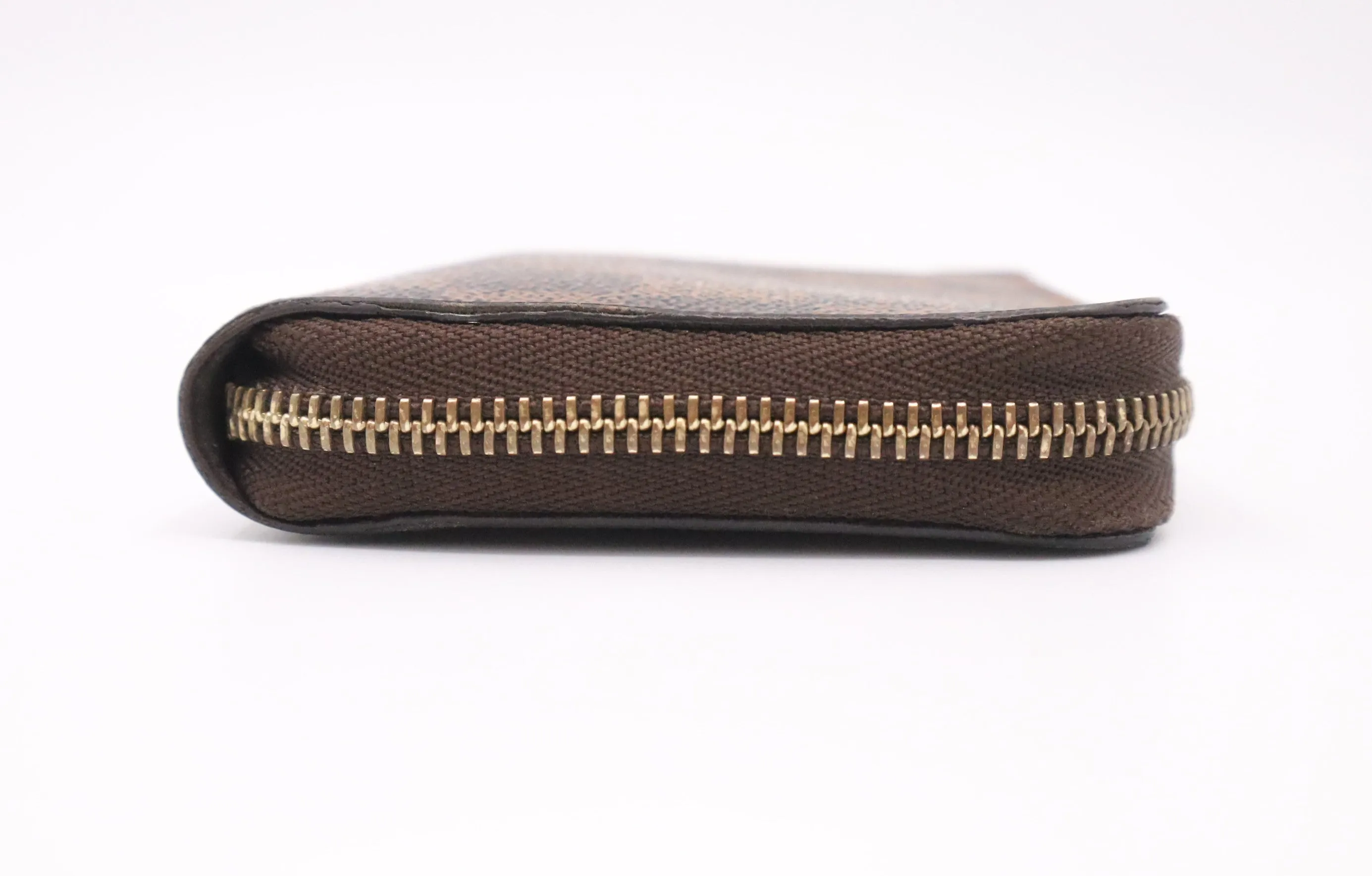 Louis Vuitton Compact Wallet in Damier Ebene Canvas