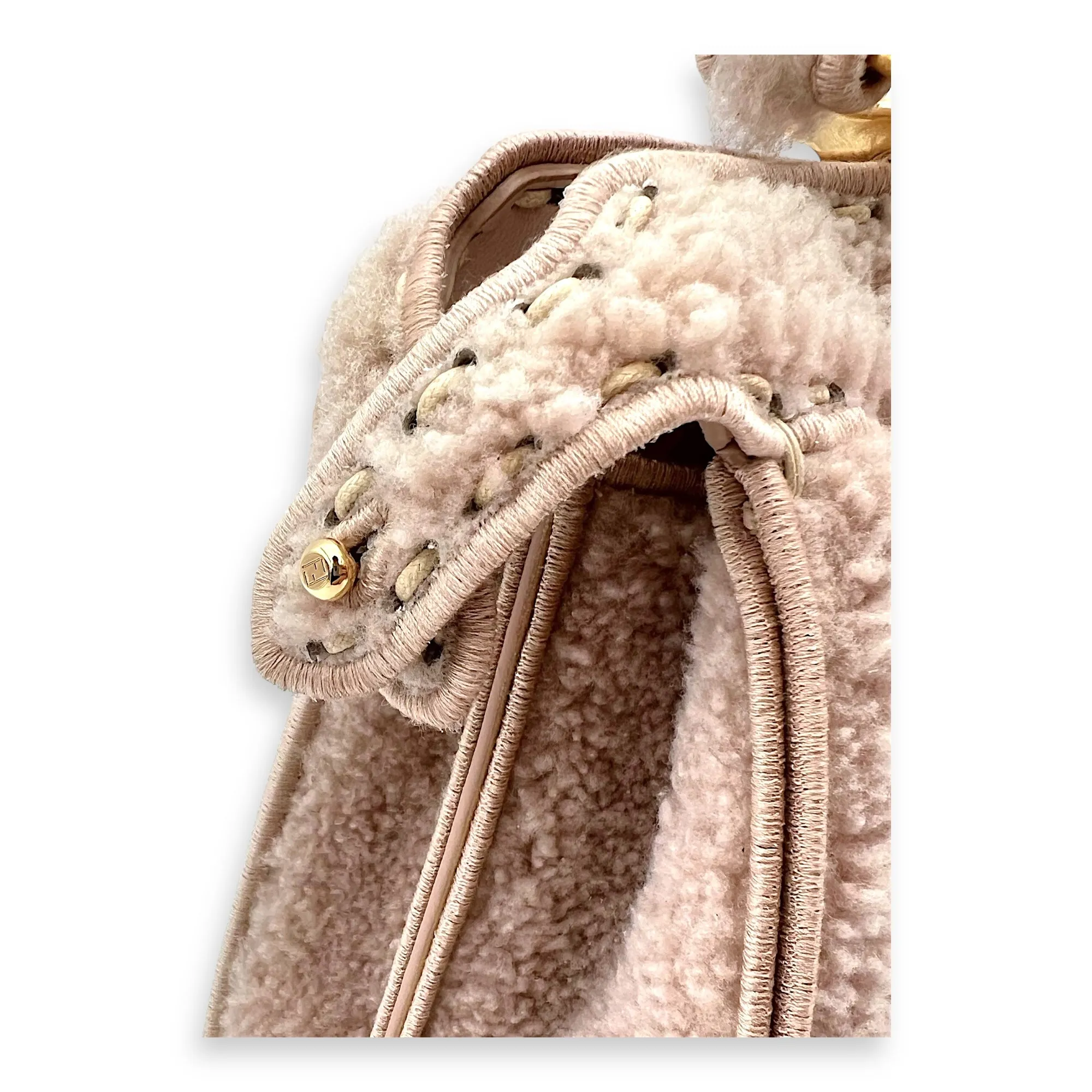 Peekaboo Beige Top Handle Bag in Shearling, Gold hardware