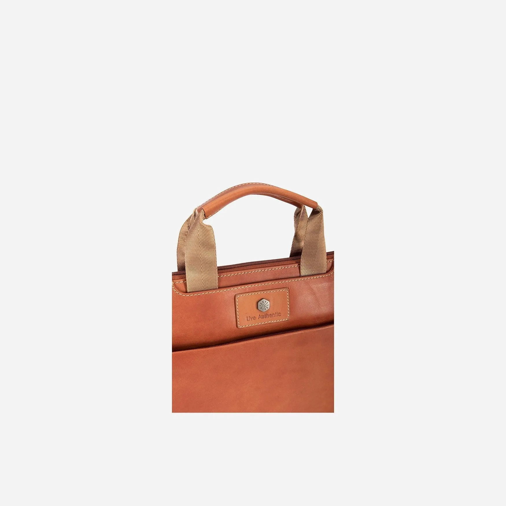 SLIM 15" LAPTOP SLEEVE, TAN