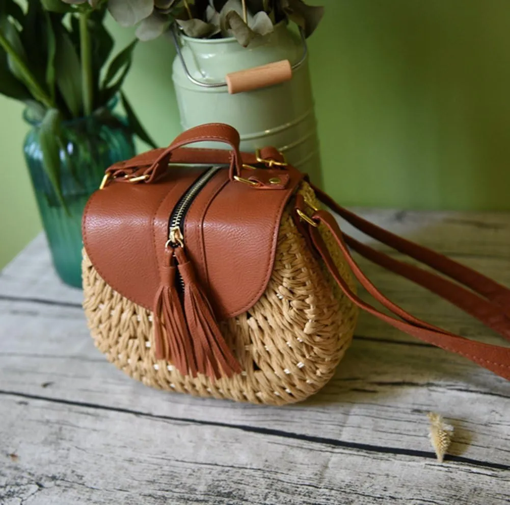 TONWHAR Retro Beach Bag with Tassels Hand-woven Straw Purse